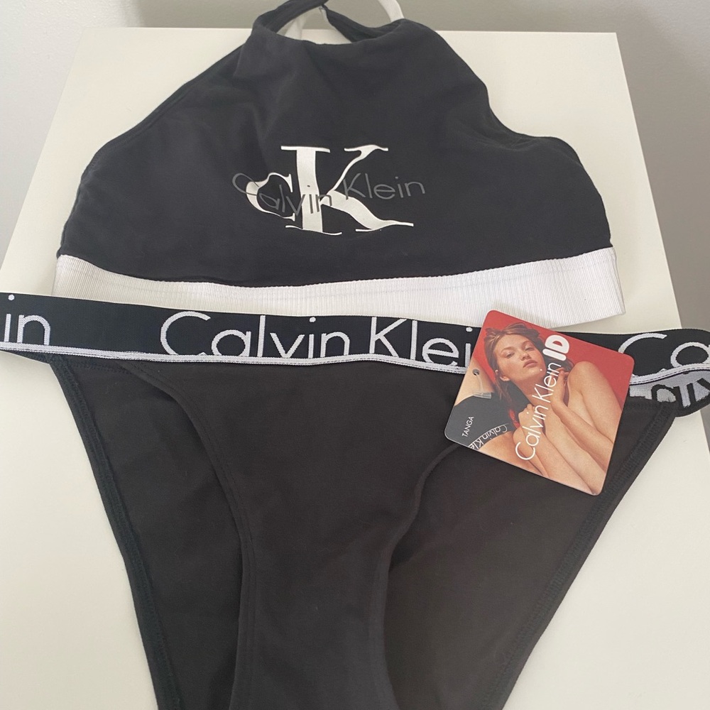 Calvin Klein Set